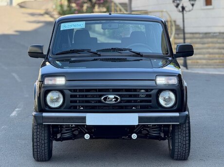 LADA (VAZ) Niva 2025
