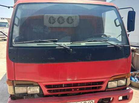 Isuzu NPR 66 L 2004