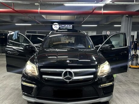 Mercedes GL 500 4MATIC 2013