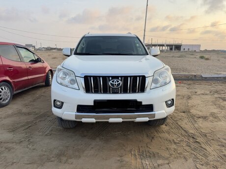 Toyota Land Cruiser Prado 2012