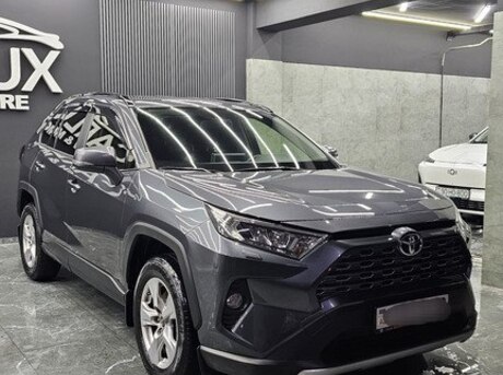 Toyota RAV4 2019