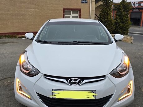 Hyundai Elantra 2015