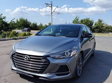 Hyundai Elantra 2018