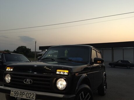 LADA (VAZ) Niva 2017