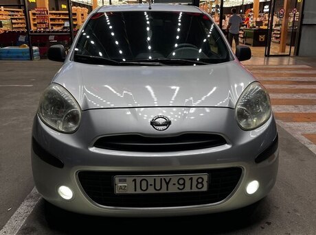 Nissan March 2012