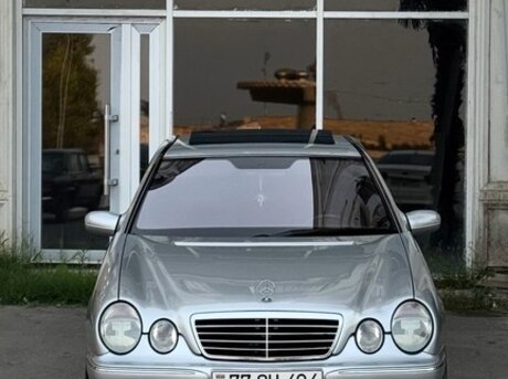 Mercedes E 220 d 2001