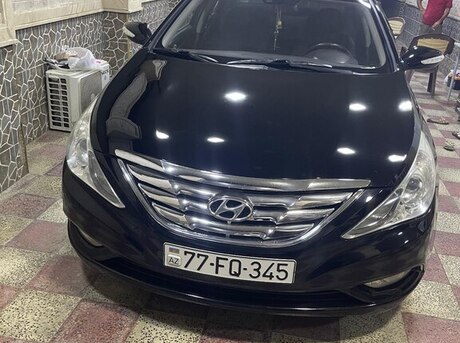 Hyundai Sonata 2011