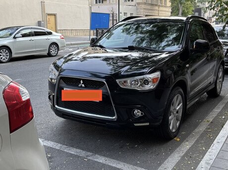 Mitsubishi Outlander Sport