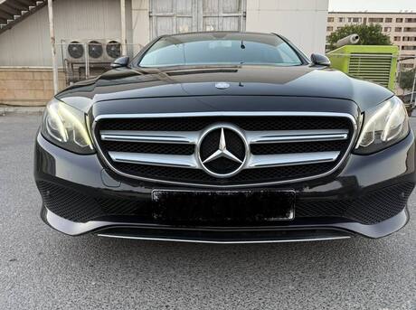 Mercedes E 220 2016