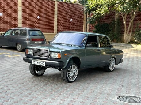 LADA (VAZ) 2107 2011