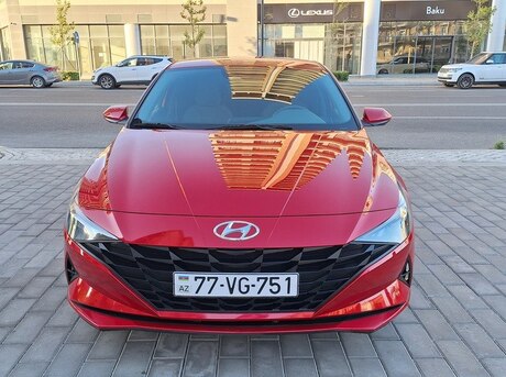 Hyundai Elantra 2021
