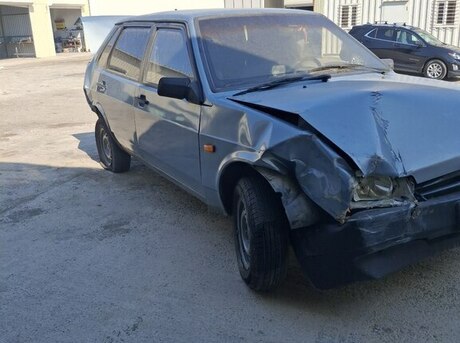 LADA (VAZ) 21099 2002