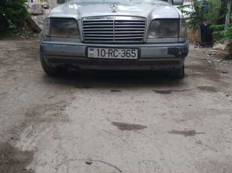 Mercedes E 220 1993