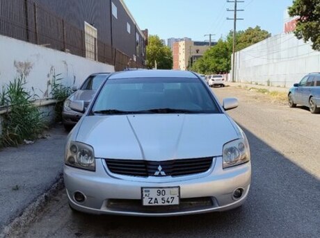 Mitsubishi Galant 2009