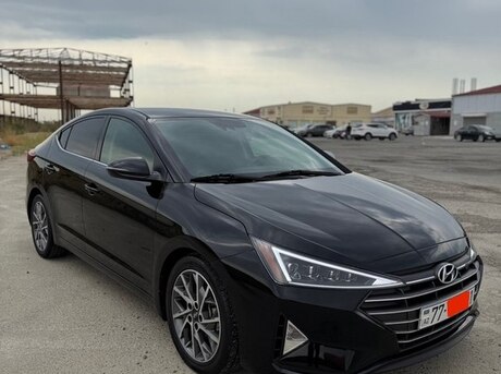 Hyundai Elantra 2020