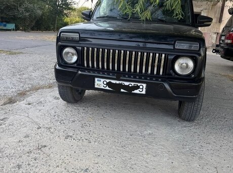 LADA (VAZ) Niva 2014