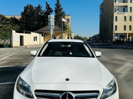 Mercedes C 300