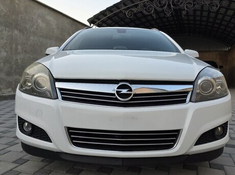 Opel Astra 2008