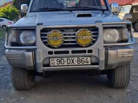 Mitsubishi Pajero 1996