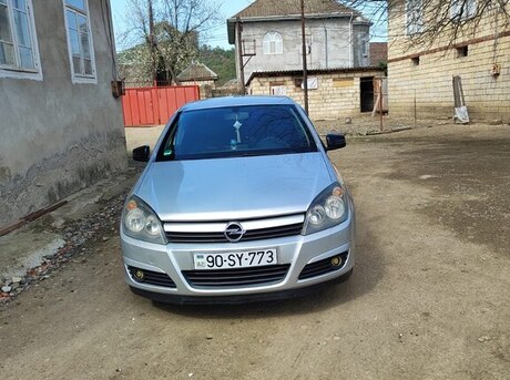 Opel Astra 2005