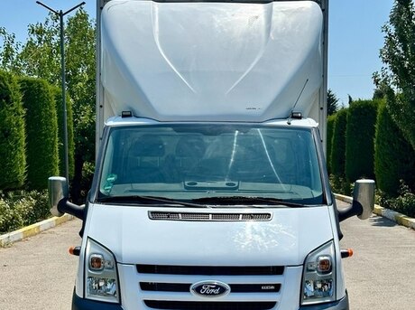 Ford Transit 2010