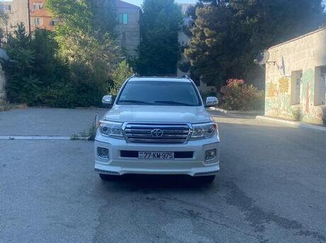 Toyota Land Cruiser 2012
