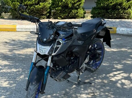 Yamaha FZ-S FI Deluxe 2024