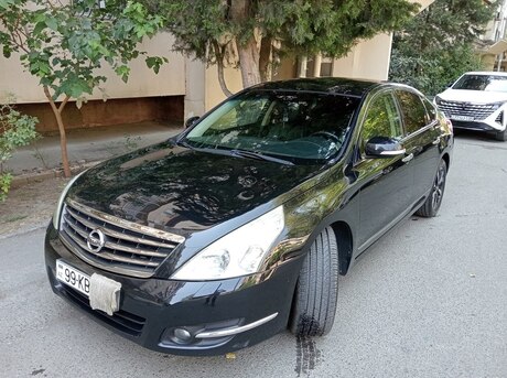 Nissan Teana 2010