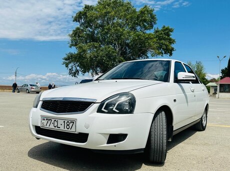 LADA (VAZ) Priora 2013