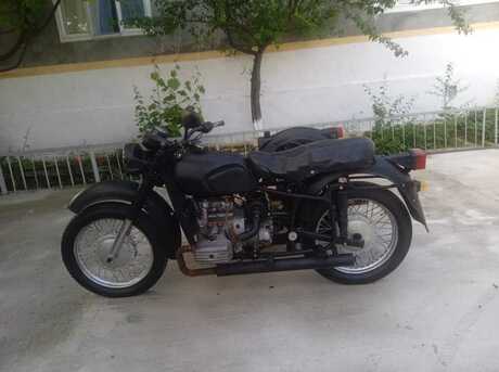 Dnepr K-750 1975