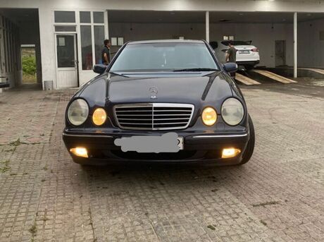 Mercedes E 280 1999