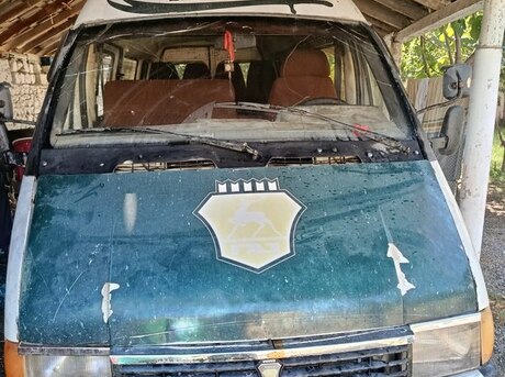 GAZ 2705 1999