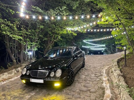 Mercedes E 320 2000