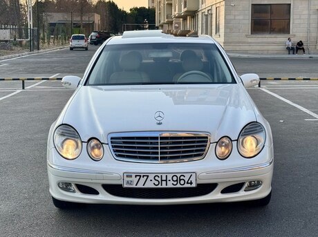 Mercedes E 260 2004