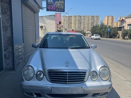 Mercedes E 220 d 2001