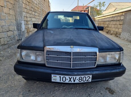 Mercedes 190