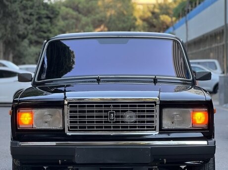 LADA (VAZ) 2107