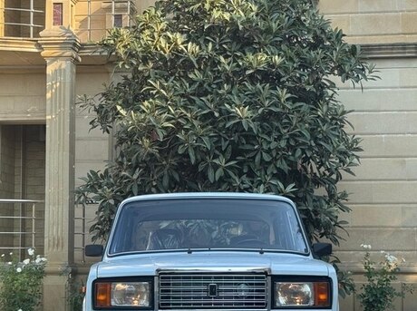 LADA (VAZ) 2107 2010