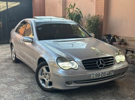 Mercedes C 240 2001