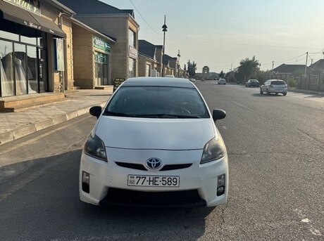 Toyota Prius 2011