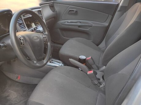 Kia Rio 2008