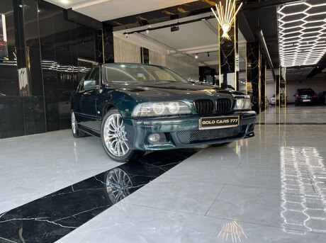 BMW 523