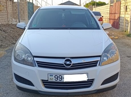 Opel Astra 2009