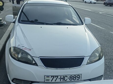Daewoo Gentra 2014