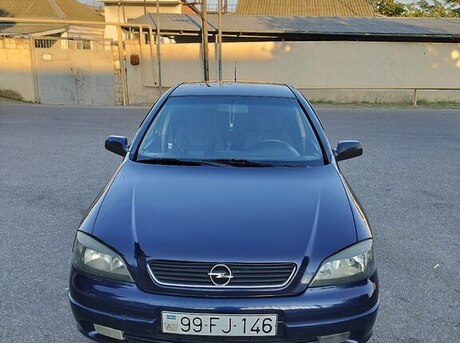 Opel Astra 2000