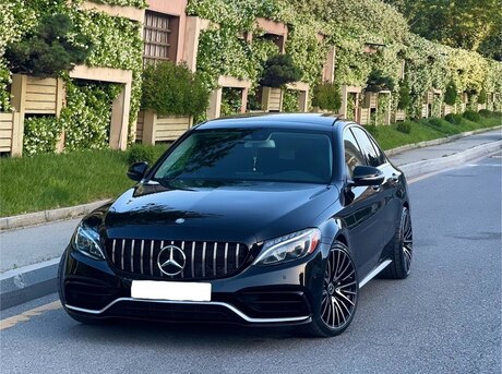 Mercedes C 300