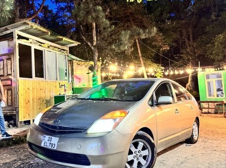 Toyota Prius 2005
