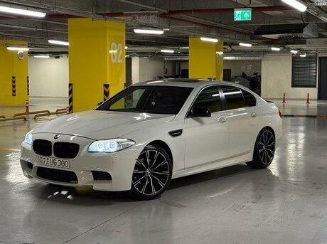 BMW 528