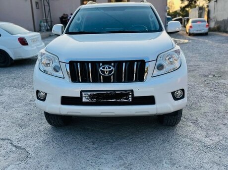 Toyota Land Cruiser Prado 2012