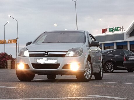 Opel Astra 2005